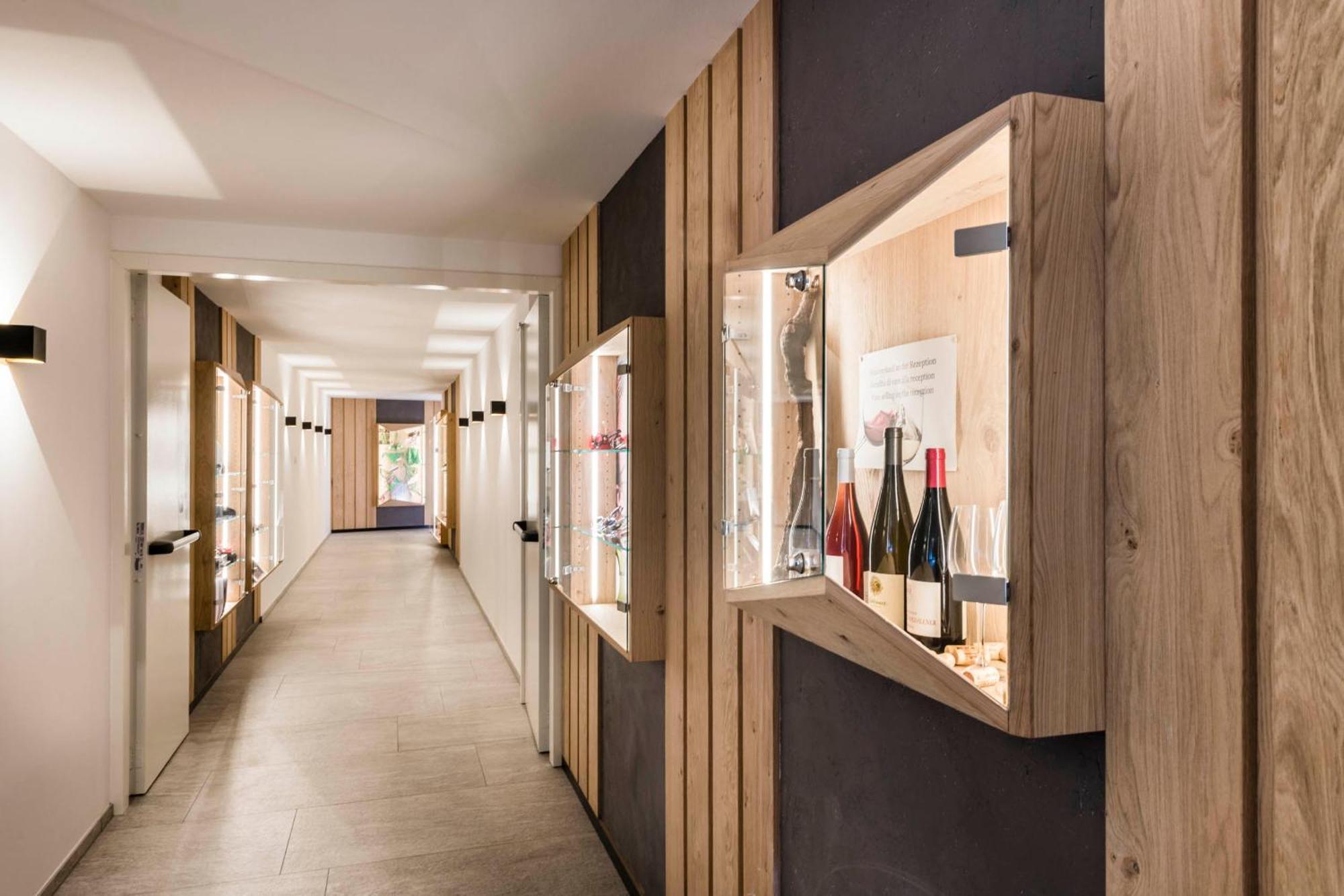 Hotel Clara Vahrn Екстериор снимка